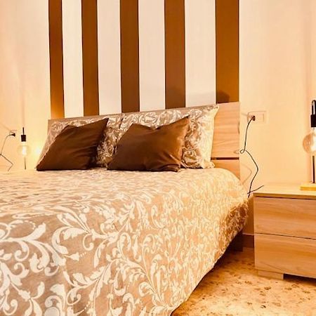 Manzoni Artist Lodge Бари Экстерьер фото